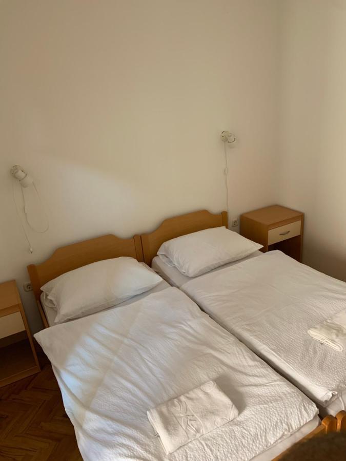 Vila Albatros Bed and Breakfast Rovinj Buitenkant foto