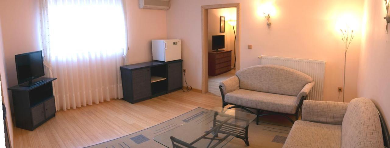 Vila Albatros Bed and Breakfast Rovinj Buitenkant foto