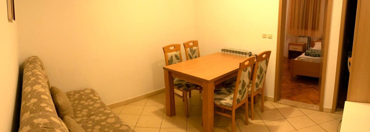 Vila Albatros Bed and Breakfast Rovinj Buitenkant foto