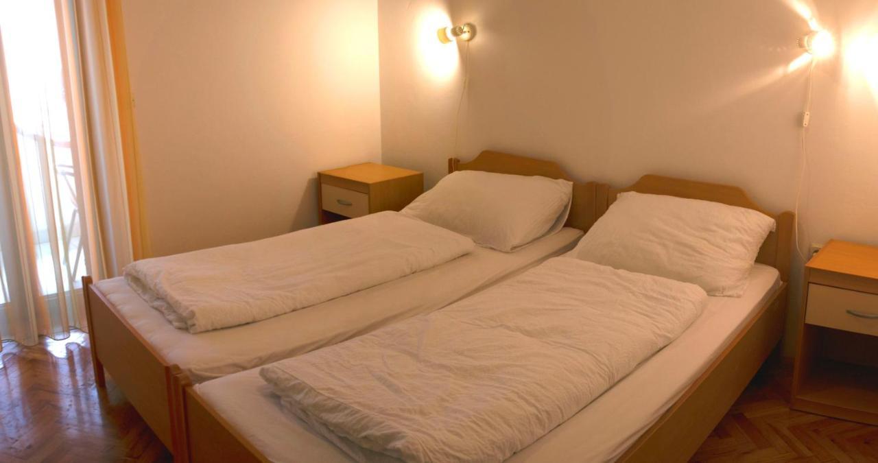 Vila Albatros Bed and Breakfast Rovinj Buitenkant foto