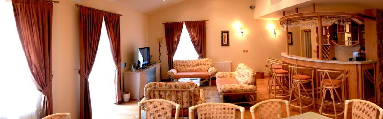 Vila Albatros Bed and Breakfast Rovinj Buitenkant foto