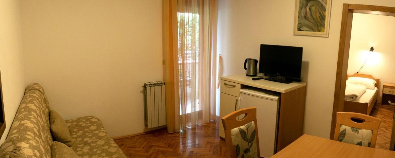 Vila Albatros Bed and Breakfast Rovinj Buitenkant foto
